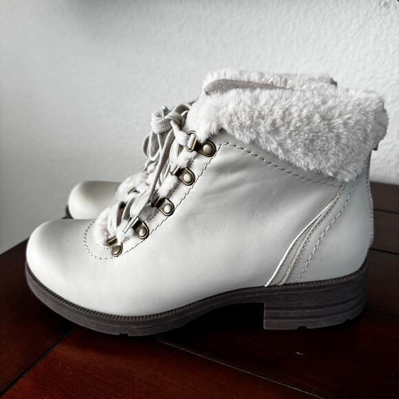 Earth Origins Randi Rex Boots Sand White Zip Back Lace Up Faux Fur Women’s 8 - Picture 1 of 7